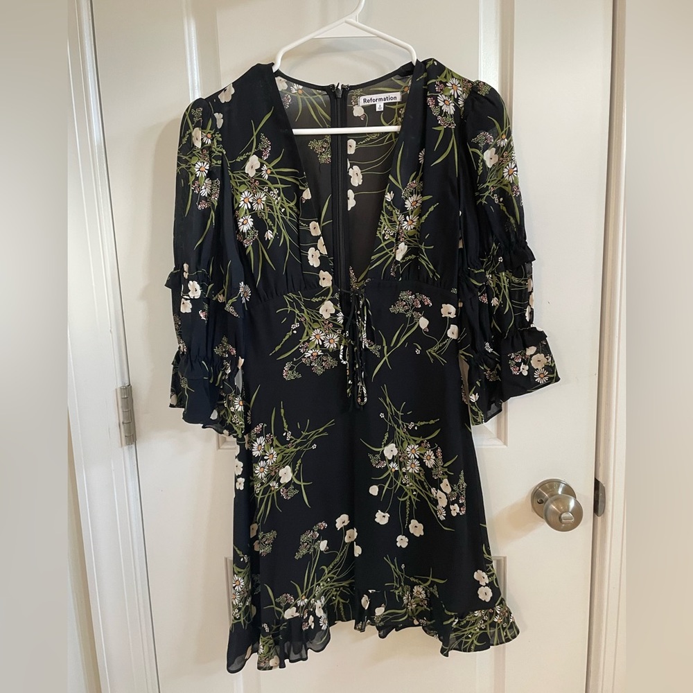 Beautiful reformation mini dress. Size 2.